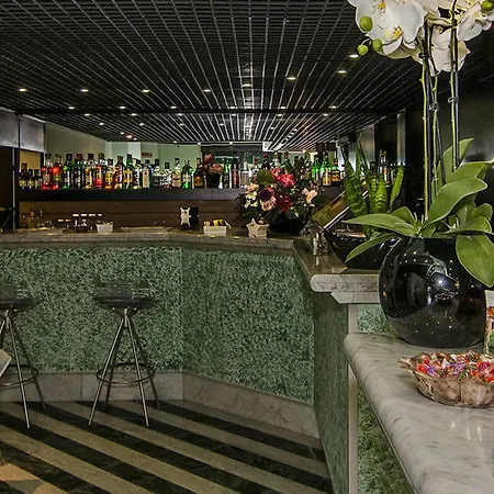 酒店 雷克斯酒店 3*