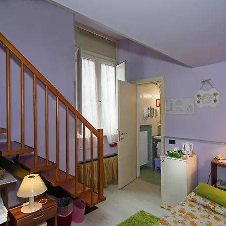 Rex Hotel