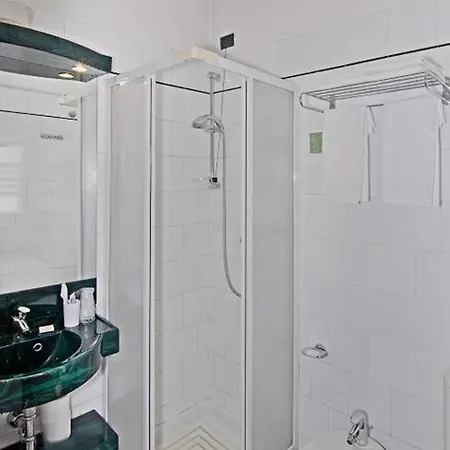 Rex Hotel
