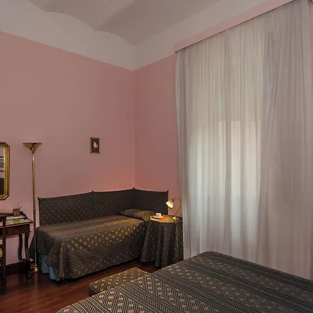 Rex Hotel 3*